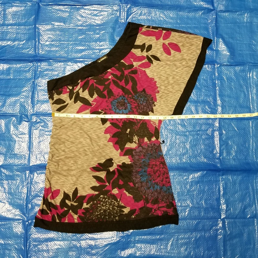 🍭🎄Le Chateau vintage Y2K off shoulder top with floral print - Picture 5 of 5